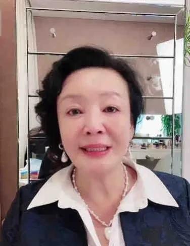 娱乐圈哪个地方吃瓜好,揭秘明星幕后那些事儿  第2张